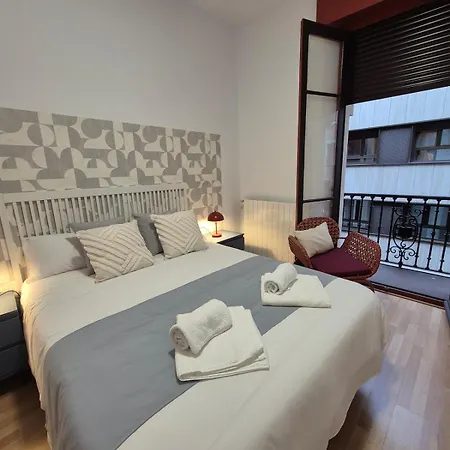 R2R - Apartamento En El Centro De Gijon - 1A140 アパート