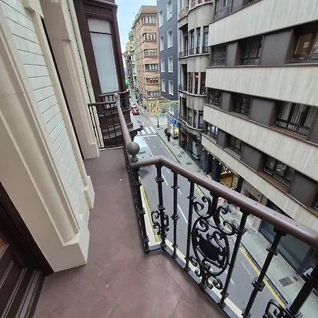 R2R - Apartamento En El Centro De Gijon - 1A140 *